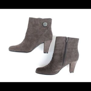 Aerosoles Boots Size 8.5, Gray Boots, Grey Boots, Aerosoles A2 Boots, Ankle Boot